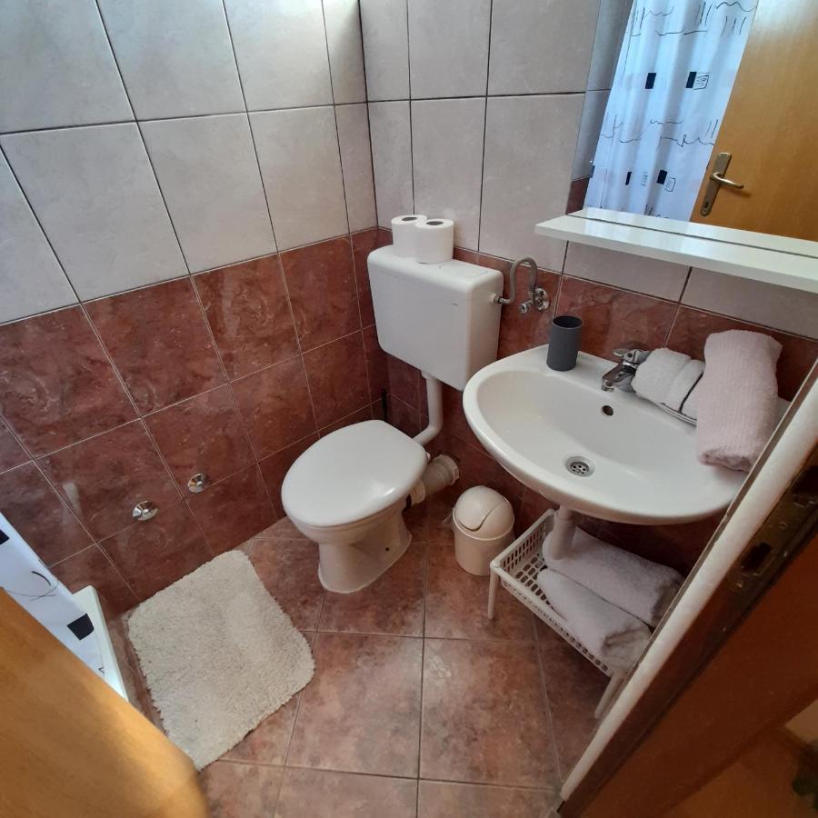 Filipovic Biograd Na Moru